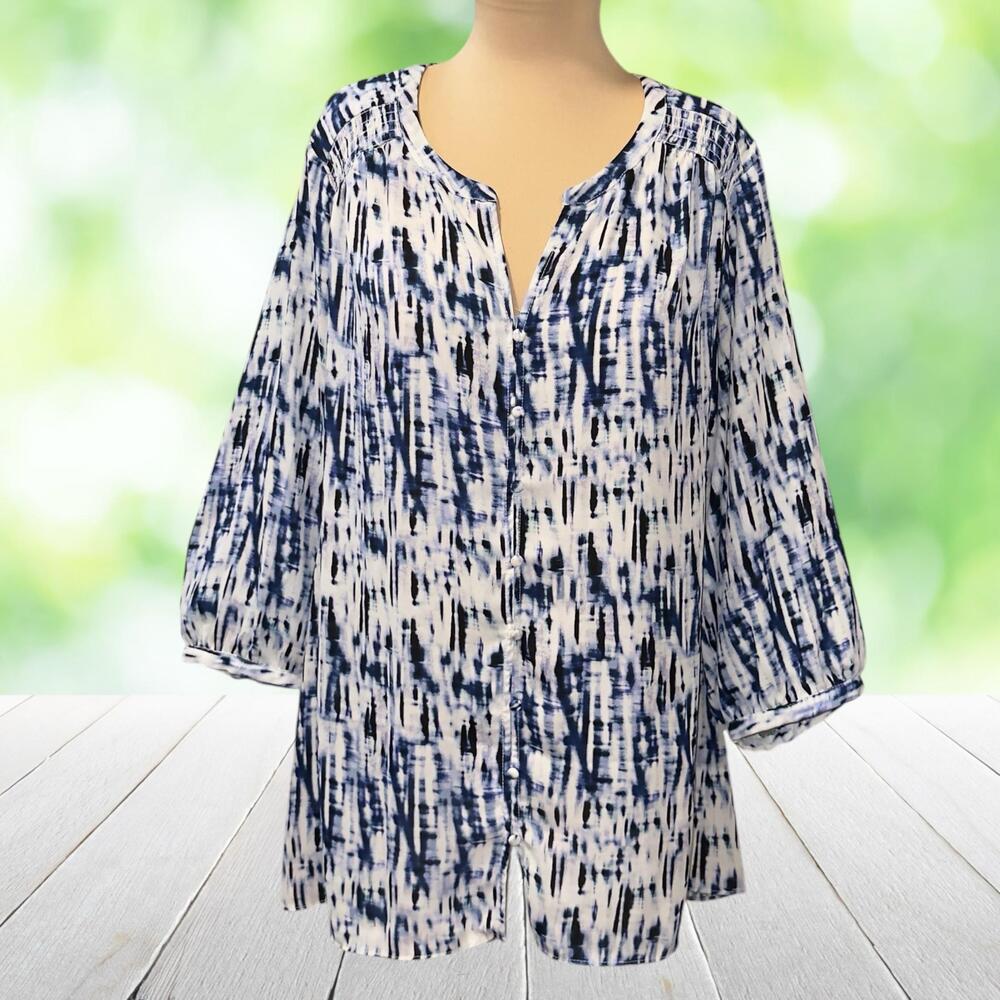 ROSE + OLIVE Tunic Top Boho Indigo Tie Dye Print Smocked Yoke Button Up Plus 2X